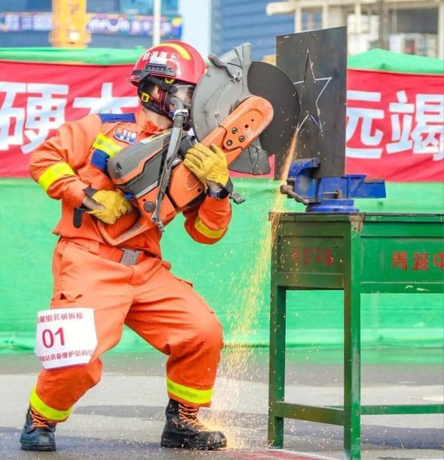 PG电子强技能、展风采！浦东首届消防行业职业技能竞赛收官(图4)